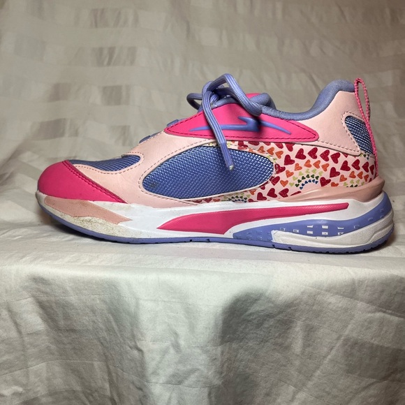 Puma Kids Sneakers in Pink and Purple - Picture 5 of 9
